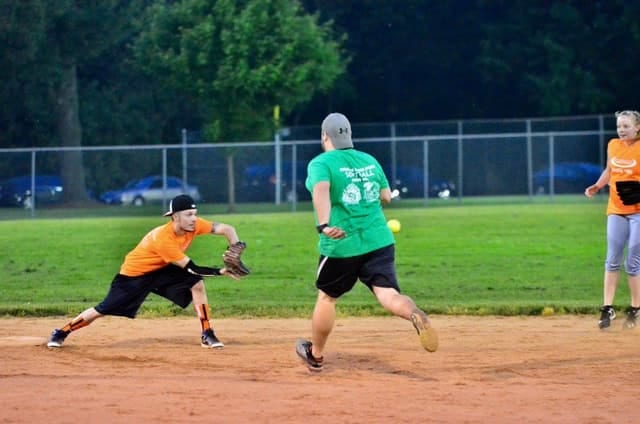 Softball photo 4