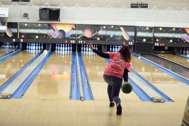 Bowling photo 3